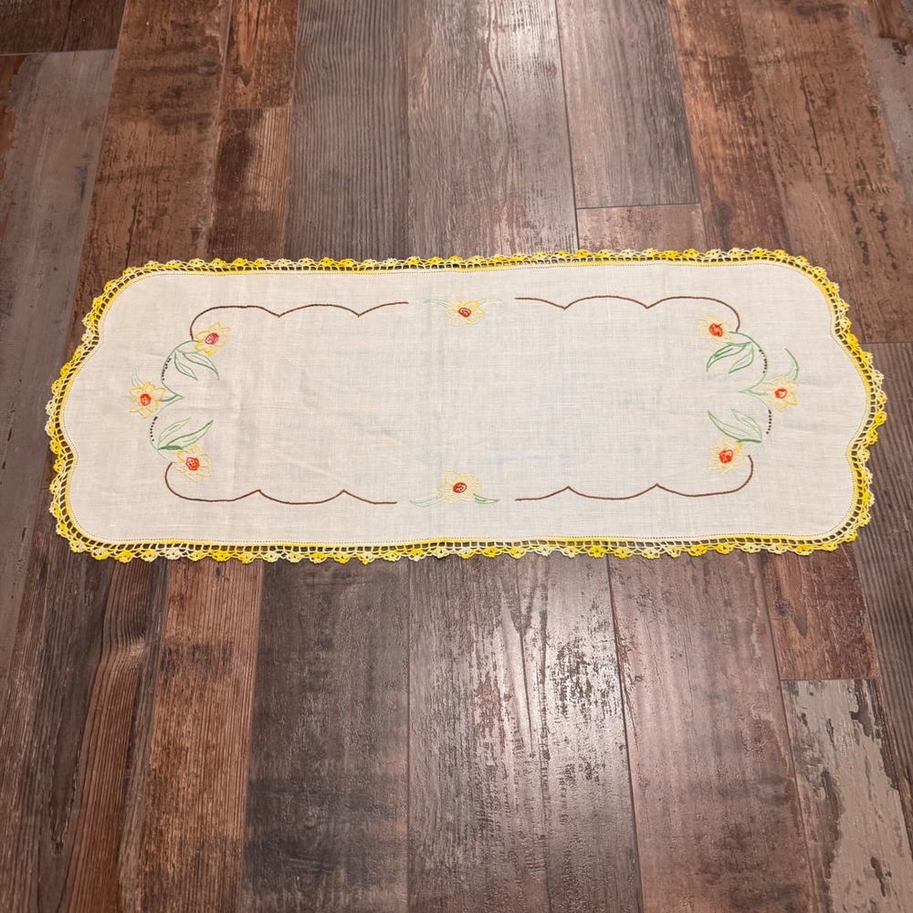 Vintage Hand Embroidered Linen Table Runner Yellow Floral Crochet Lace Trim 35in